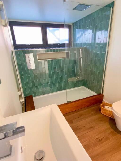 Houseboat Eleuthera ベンブリッジ エクステリア 写真