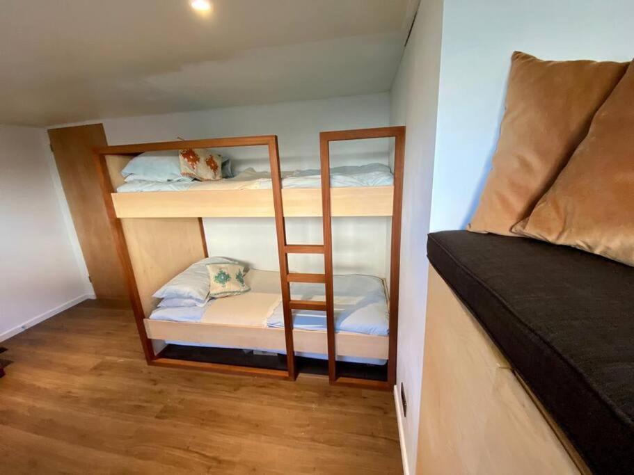 Houseboat Eleuthera ベンブリッジ エクステリア 写真